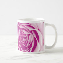 1 taza de café color de rosa rosada suave del día 