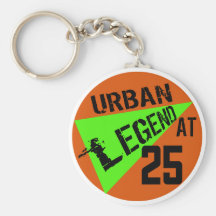 25tos regalos de cumpleaños del urban legend llaveros