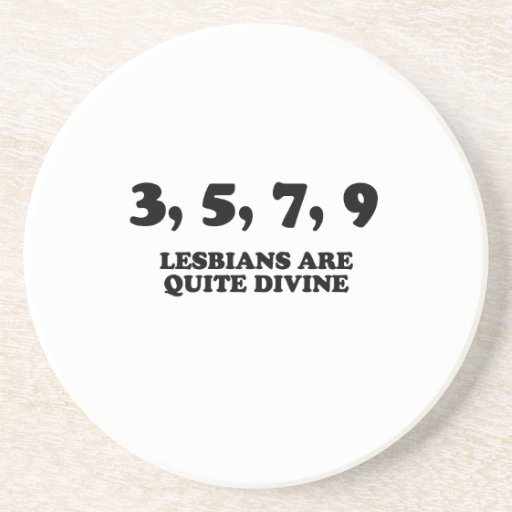 3,5,7,9 lesbianas son muy divine.png posavasos manualidades