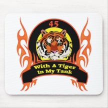 45.os regalos de cumpleaños del tigre alfombrillas de ratón