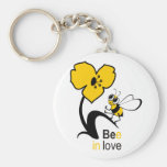 Abeja en amor llaveros