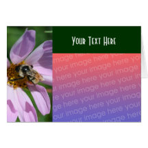 Abeja en tarjeta de la foto de la naturaleza de la