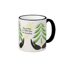Abrace un árbol en la taza del Día de la Tierra