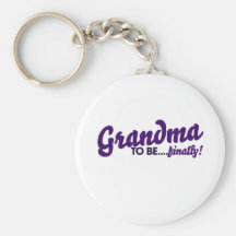 Abuela a estar finalmente llavero personalizado