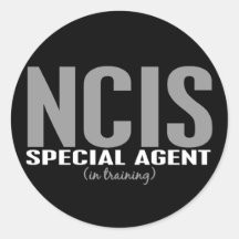 Agente especial de NCIS en el entrenamiento 1 Etiquetas