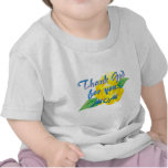 Agradezca a dios por usted, mamá camisetas