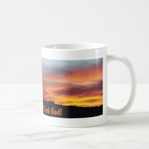 ¡Agradezca a dios que él no dio para arriba! Taza De Café