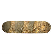 Agua corriente tabla de patinar