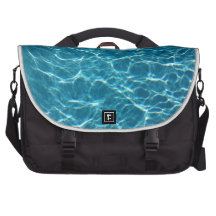 Agua fresca de la piscina bolsas de ordenador