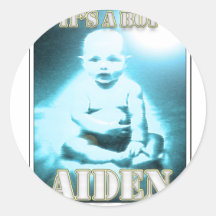 AIDEN PEGATINA