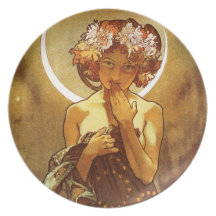 Alfons Mucha: Luna Plato Para Fiesta
