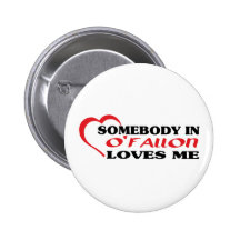 Alguien en   amores yo camiseta pins