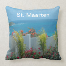 Almohada del acento de la vista al mar del St. Maa