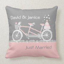 Almohada en tándem del recuerdo del boda de la bic