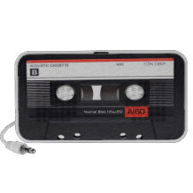 Altavoz rojo del Doodle de la cinta de casete