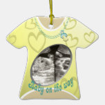 Amarillo de maternidad de la camisa adorno para reyes