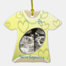 Amarillo de maternidad de la camisa ornatos