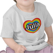 Amo a Julia. Te amo Julia. Corazón Camisetas