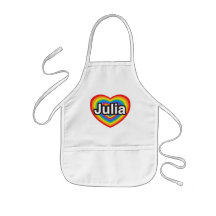 Amo a Julia. Te amo Julia. Corazón Delantales