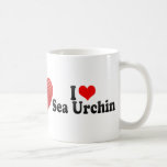 Amo al erizo de mar taza