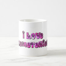 Amo cementerios asalto en rosa y púrpura taza