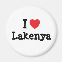 Amo la camiseta del corazón de Lakenya Imán