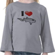 Amo tiburones de enfermera camiseta