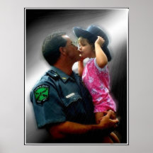 Ángel de la policía posters