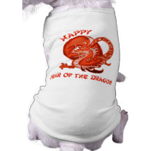 Año feliz del dragón con el dragón anaranjado camisetas de perrito