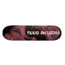Anuncio Lupos de Ecce Monopatines Personalizados