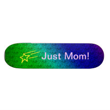 Apenas superestrella de la mamá monopatín