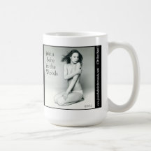 Apenas un bebé en las maderas Mug1 Tazas
