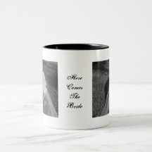 Aquí viene la novia - taza personalizada