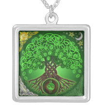 Árbol céltico del colgante de la vida grimpola