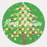 Árbol de navidad del ornamento con las estrellas etiqueta redonda