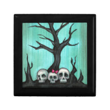 Árbol fantasmagórico del cráneo caja de recuerdo