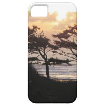 Árboles en la playa iPhone 5 Case-Mate protector
