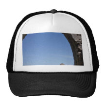 Arcada de la piedra gorro de camionero