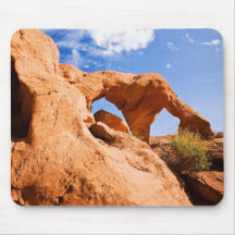 Arco de la punta de flecha tapetes de ratones