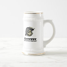 Arrr usted que va a alimentarme la camiseta del be taza de café