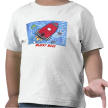 Arruine apagado la camiseta del niño