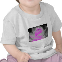 Arte color de rosa rosado camisetas