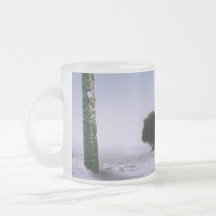 Arte sagrado ártico de la fauna de los bóvidos de  tazas de café