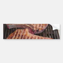 Asado a la parilla de la cena de la comida de los  etiqueta de parachoque