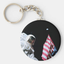 ASTRONAUTA, BANDERA DE LOS E.E.U.U.Y TIERRA LLAVEROS