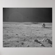 Astronauta de Apolo 14 y módulo lunar Poster