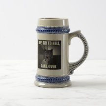 Asuma el control la cerveza Stein del infierno Tazas De Café