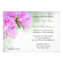 Azaleas rosadas suaves que se casan o invitaciones comunicado personalizado