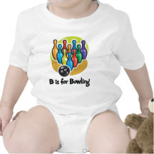 B está para rodar traje de bebé
