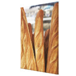 Baguettes frescos, calientes impresion de lienzo